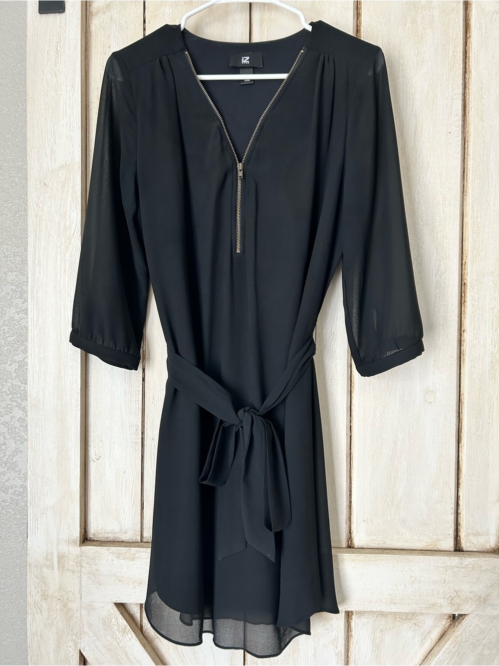 Iz Byer Black Zip-Front Tie-Waist Long Sleeve Dress